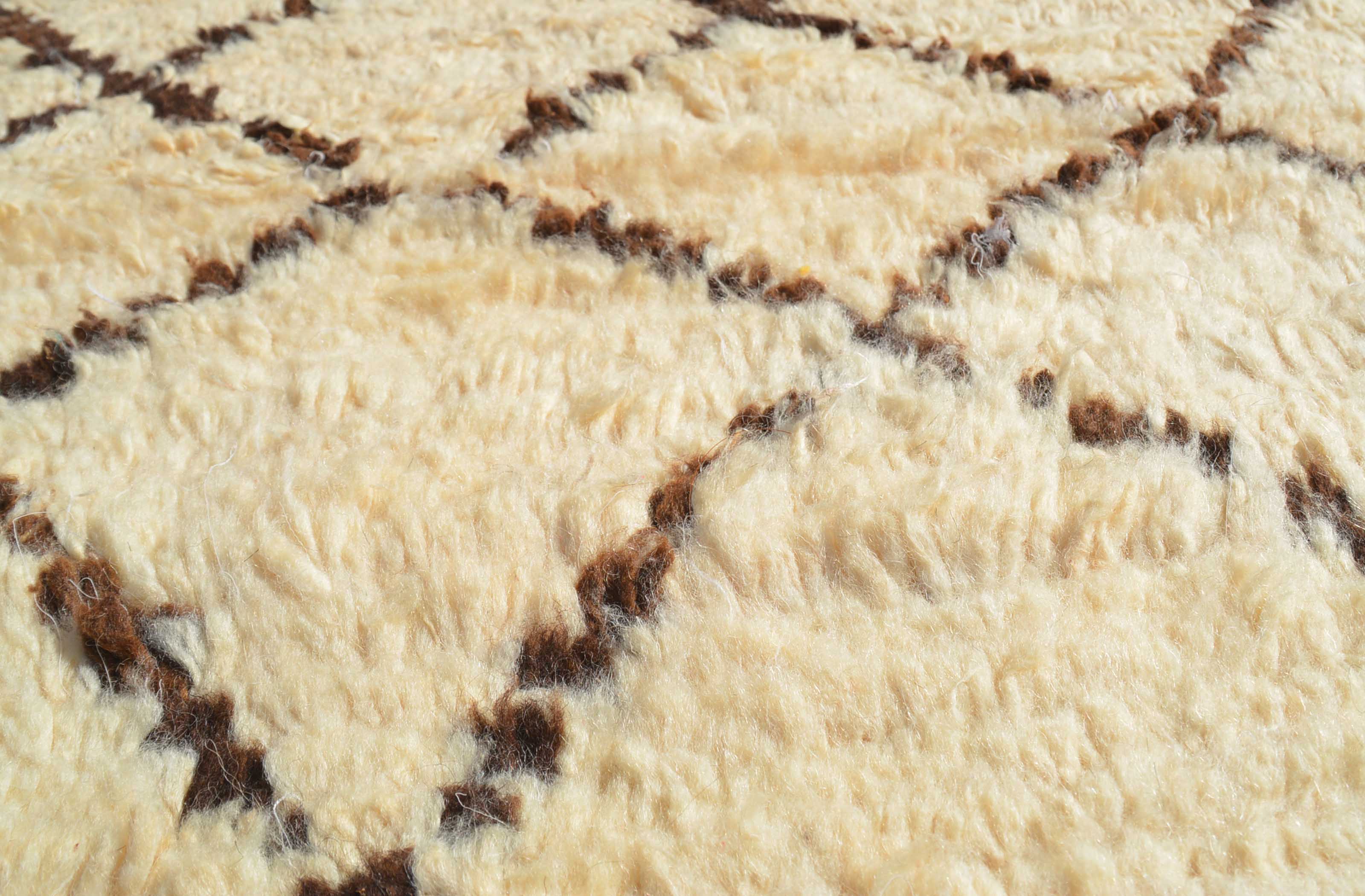 Casting Shadows - 3'2" x 8'2" - 0.96m x 2.49m - Image 4