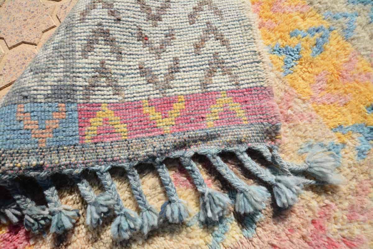 Electric Feel (4'1" x 6'1") - Modern Abstract Azilal Rug - Image 4