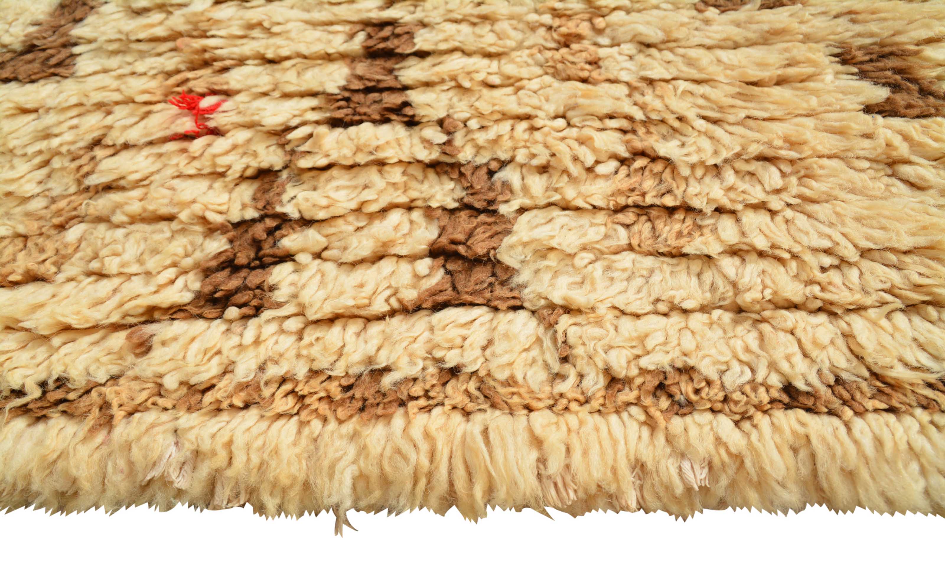 To The North (2'5" x 5') – Vintage Earthy Dashed Chevron Beni Ourain Moroccan Rug - Image 4